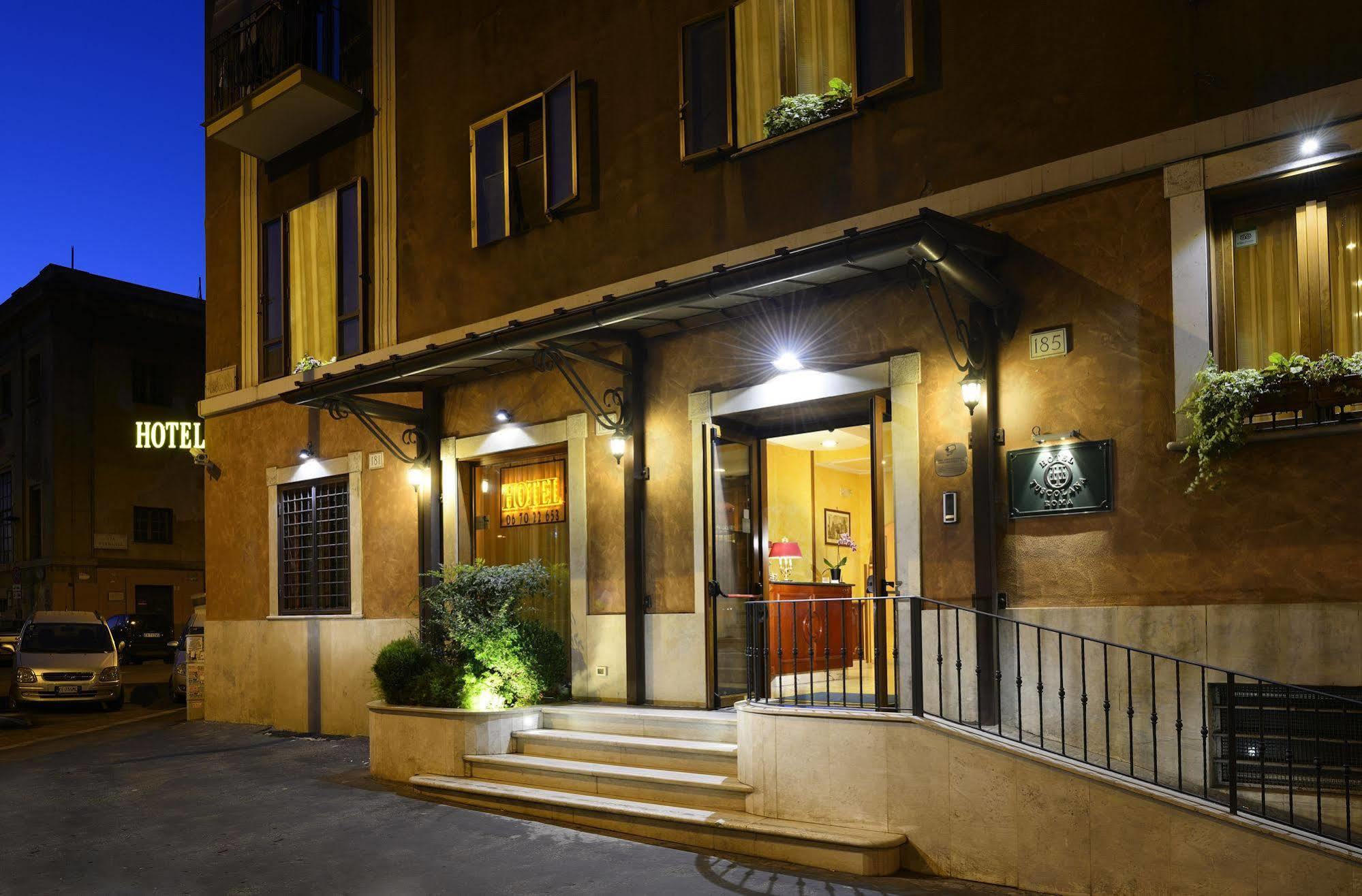 Hotel Tuscolana Roma Eksteriør bilde